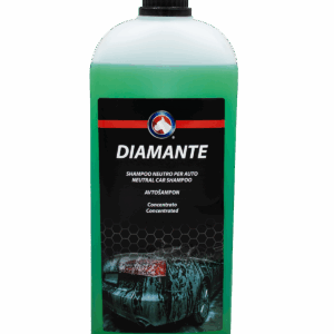 Shampoo neutro concentrato per auto.